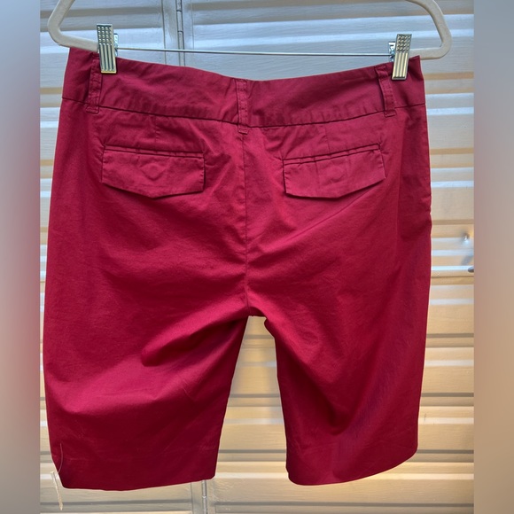 GAP dark red Bermuda shorts - Picture 2 of 5